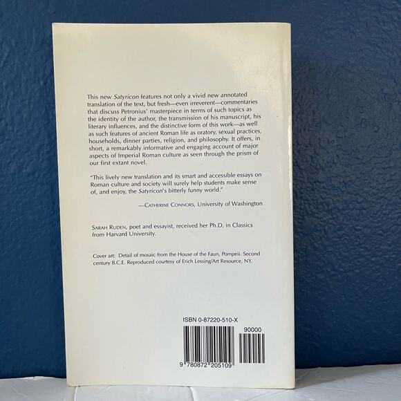 Petronius Satyricon (Hackett Classics) - Picture 2 of 8